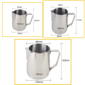 Tamaños diferentes Latte Art de acero inoxidable Frothing Pitcher